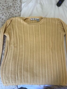 Vintage Chaus Women's Light Orange Yellow roll-neck Sweater